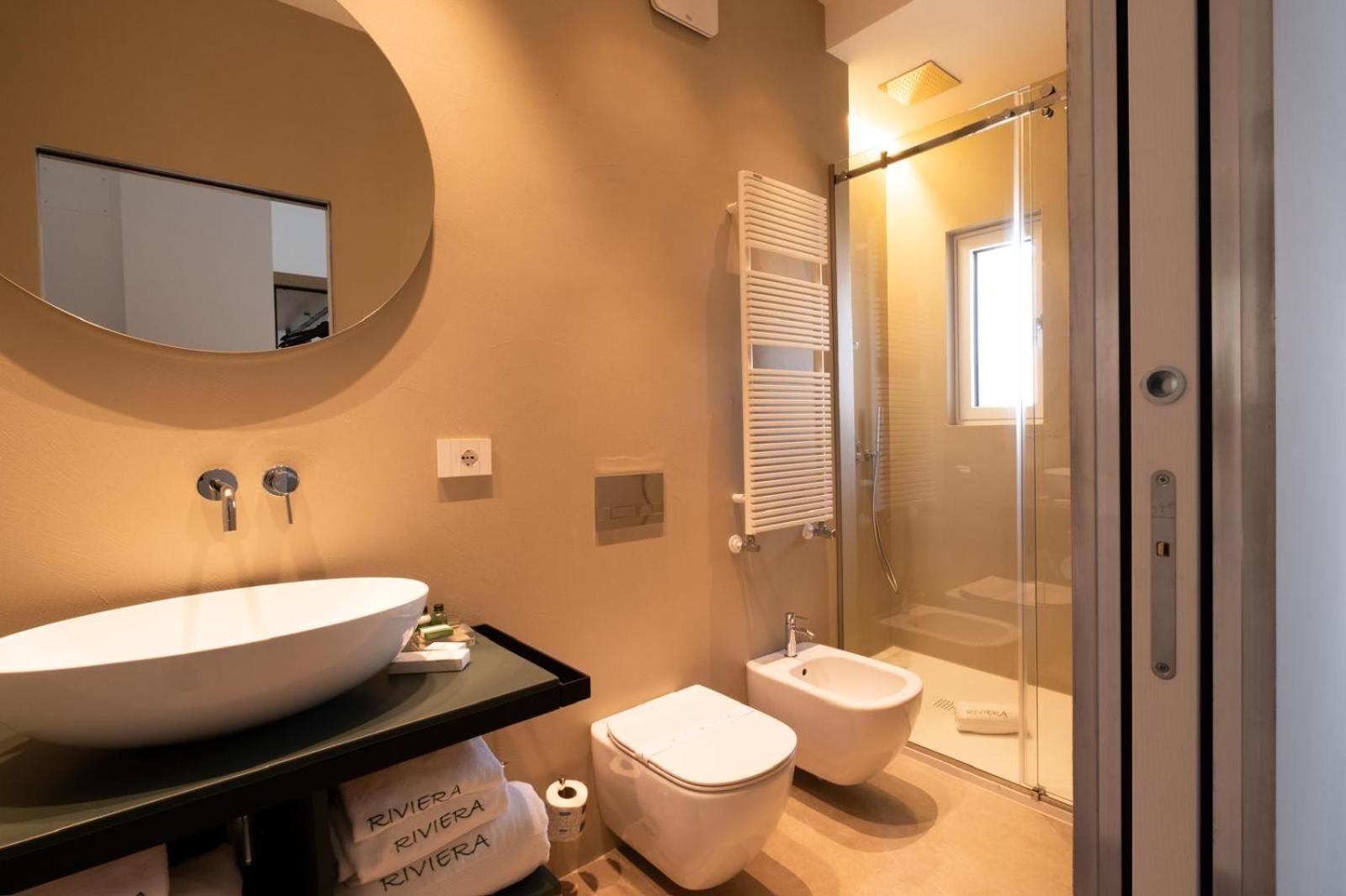 Riviera Apulian Rooms Bari Exteriör bild